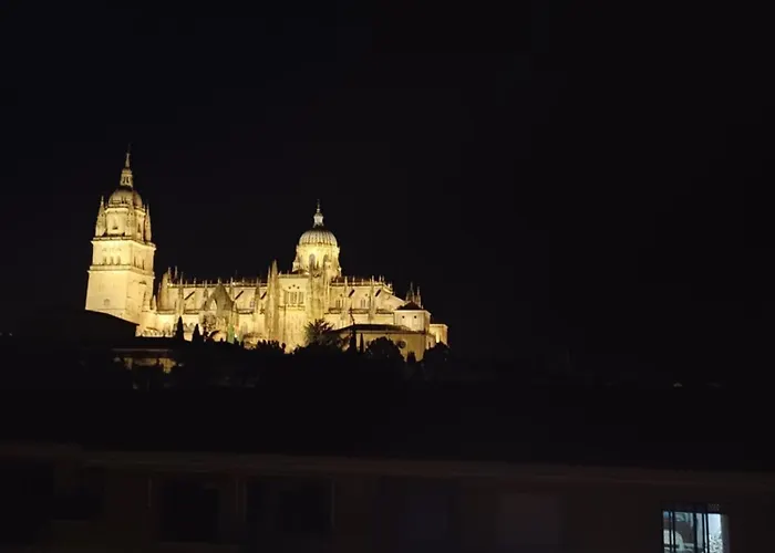 Mini Estudio Centro Reyes De Espana *